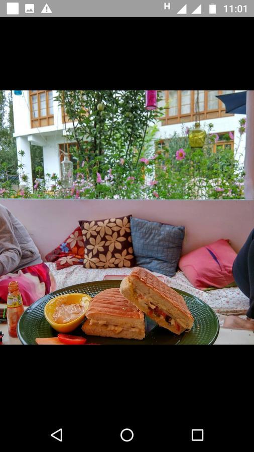 Jimmy'S Homestay Leh Buitenkant foto
